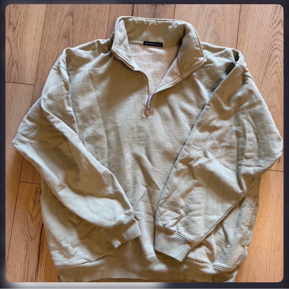 Brandy melville Half-Zip Fleece Pullover Sweatshirt - Sage Green